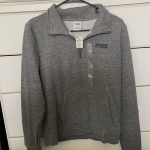 BRAND NEW: VS Pink Gray Gray Medium Quarter Zip
